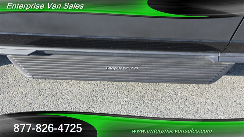 Used 2023 Ford Transit 350 XLT RWD image 11