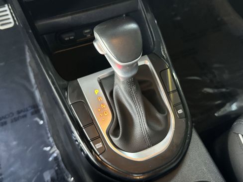 Used 2023 Kia Forte GT-Line image 23