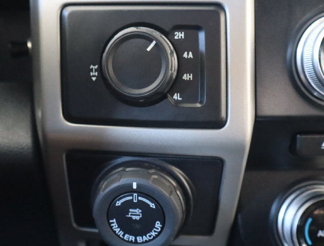 Used 2016 Ford F150 Lariat w/ Equipment Group 502A Luxury AWD/4WD image 42