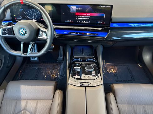 Used 2024 BMW i5 M60 w/ Premium Package AWD/4WD image 17