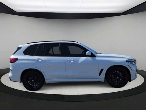 Certified 2023 BMW X5 xDrive40i w/ M Sport Package image 9