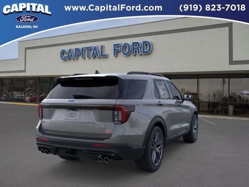 New 2026 Ford Explorer ST RWD image 8