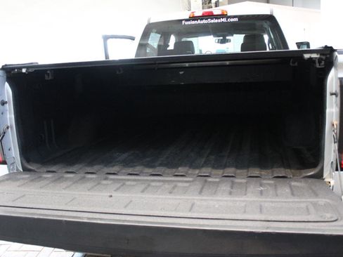 Used 2015 GMC Sierra 2500 SLT w/ Snow Plow Prep Package image 15