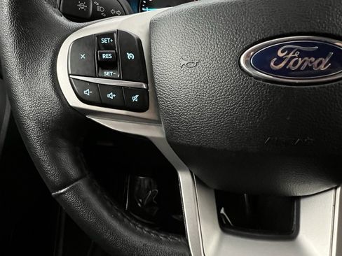 Used 2024 Ford Explorer XLT w/ Equipment Group 202A image 30