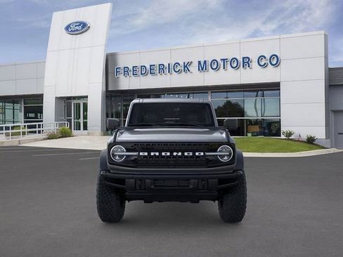 New 2026 Ford Bronco Badlands w/ Sasquatch Package image 6