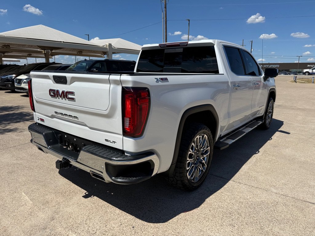 Used 2021 GMC Sierra 1500 SLT AWD/4WD image 7