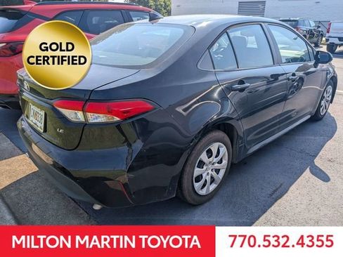 Used 2023 Toyota Corolla LE FWD image 3