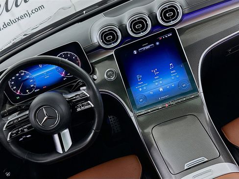 Used 2023 Mercedes-Benz C 300 4MATIC Sedan image 16