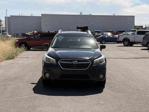 Used 2018 Subaru Outback 2.5i Premium AWD/4WD image 8