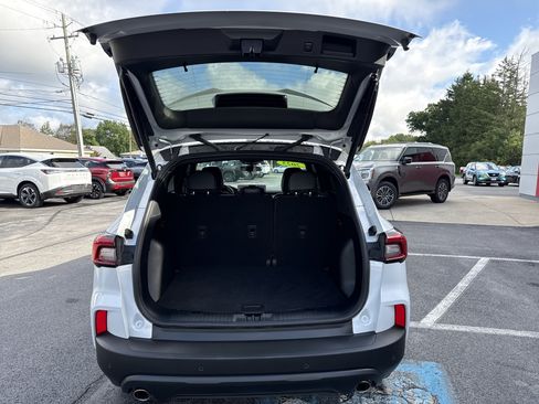 Used 2025 Ford Escape ST-Line w/ Tech Pack #1 AWD/4WD image 11
