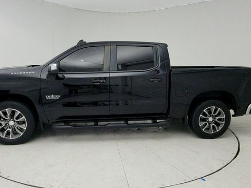 Used 2020 Chevrolet Silverado 1500 LT w/ Texas Edition RWD image 5