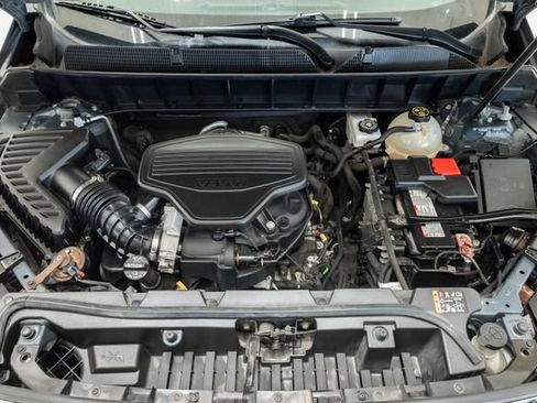 Used 2019 GMC Acadia SLT FWD image 3