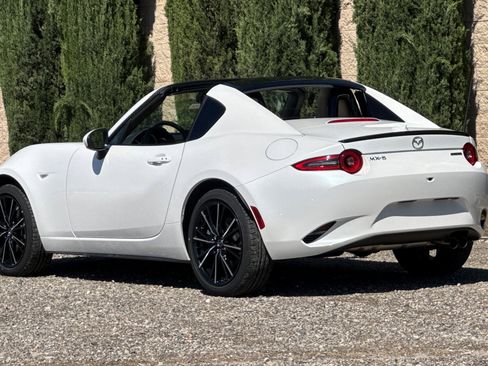 New 2026 MAZDA MX-5 Miata RF Grand Touring RWD image 6
