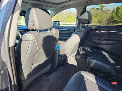 Certified 2021 Buick Enclave Avenir w/ Avenir Technology Package image 12