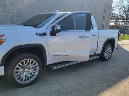 Used 2019 GMC Sierra 1500 Denali w/ Denali Ultimate Package image 12