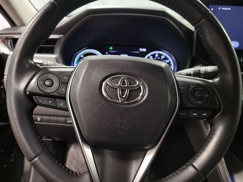 Used 2023 Toyota Venza XLE AWD/4WD image 19