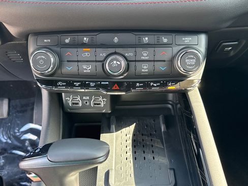 New 2026 Dodge Durango GT image 14