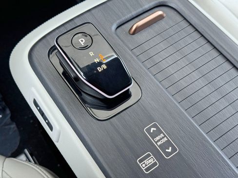 Used 2020 GMC Terrain SLE w/ Driver Convenience Package image 54