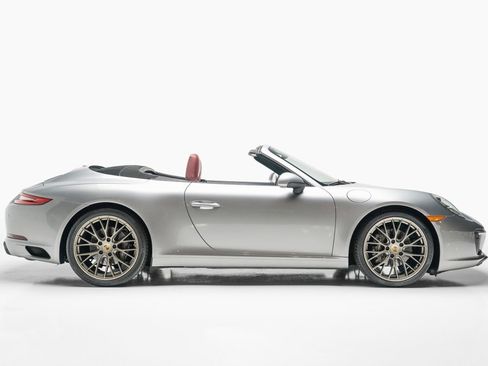 Used 2019 Porsche 911 Carrera image 7