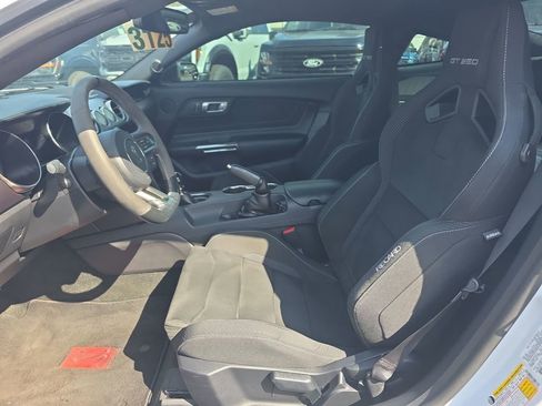 Used 2017 Ford Mustang Shelby GT350 w/ Electronics Package image 23