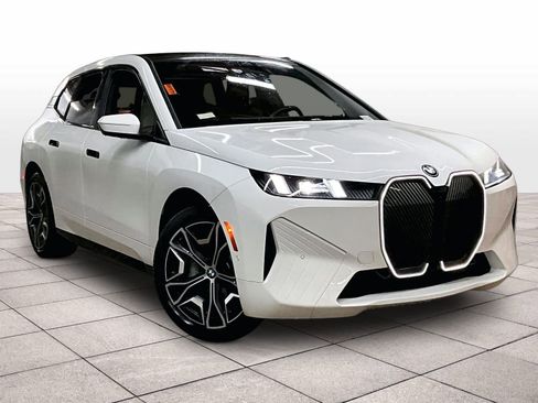 Certified 2026 BMW iX xDrive45 image 2