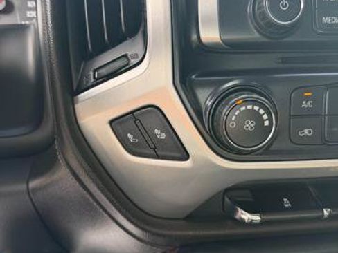 Used 2014 GMC Sierra 1500 SLE w/ Suspension Package, Off-Road AWD/4WD image 18