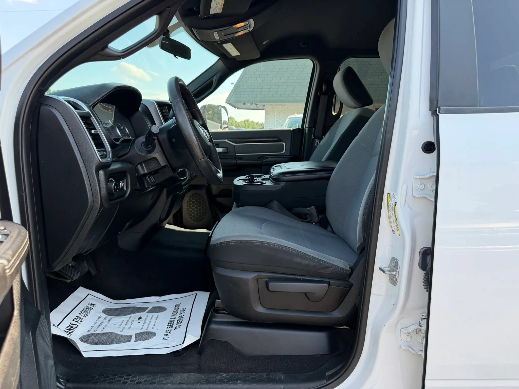 Used 2021 RAM 2500 Big Horn AWD/4WD image 15