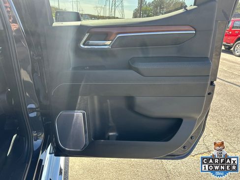 Used 2023 GMC Sierra 1500 Denali w/ Technology Package image 16