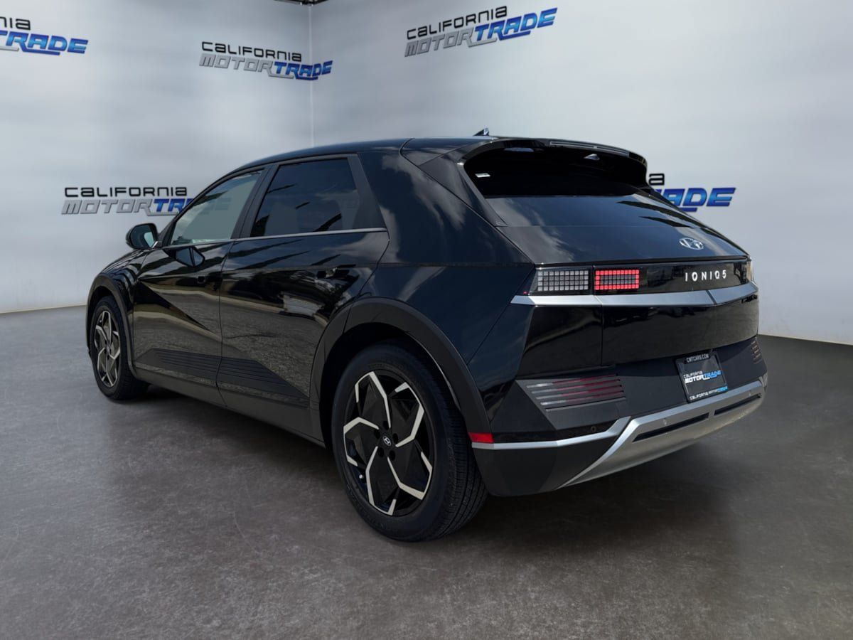 Used 2024 Hyundai Ioniq 5 SEL RWD image 7