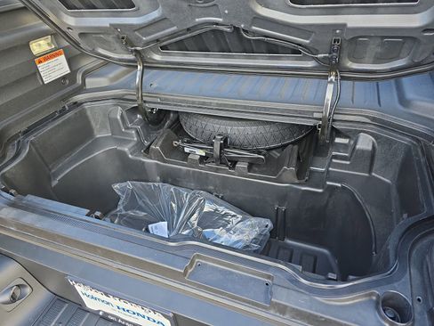 New 2026 Honda Ridgeline Black Edition image 14