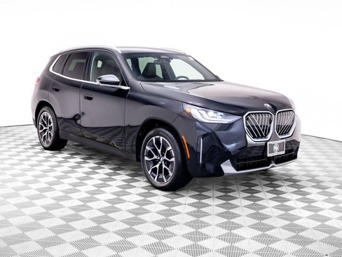 Used 2025 BMW X3 xDrive30i w/ Premium Package AWD/4WD image 8