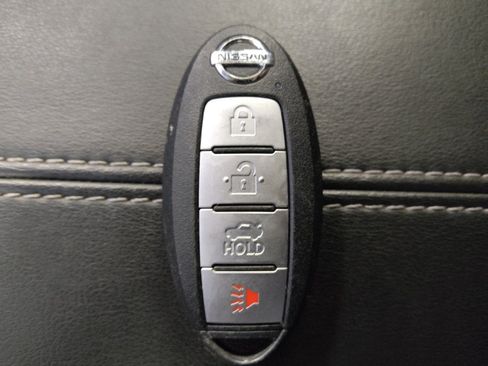 Used 2023 Nissan Sentra SV image 32