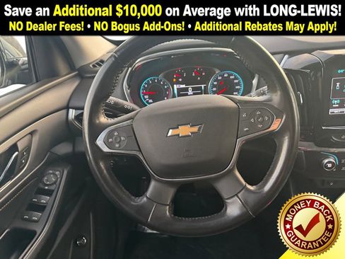 Used 2018 Chevrolet Traverse LT image 18