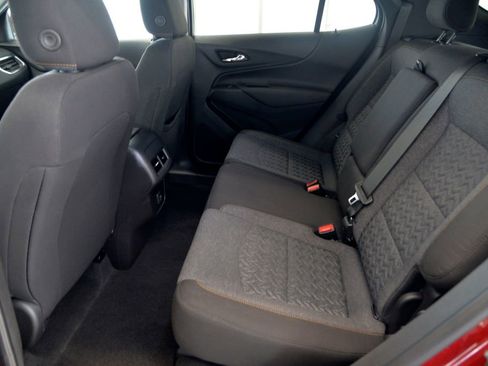 Used 2023 Chevrolet Equinox LT image 28