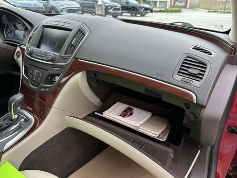 Used 2014 Buick Regal Premium FWD image 30