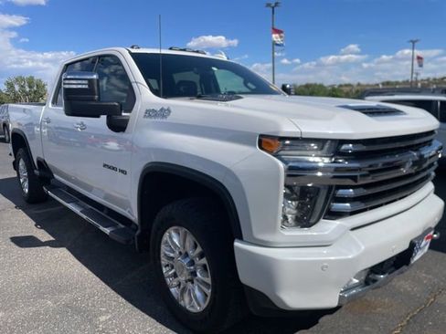 Used 2020 Chevrolet Silverado 2500 High Country w/ Z71 Off-Road Package AWD/4WD image 3
