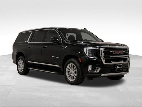 Used 2021 GMC Yukon SLT w/ Rear Media and Nav Package RWD image 11