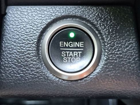 Used 2017 Ford F150 Raptor w/ Equipment Group 802A Luxury AWD/4WD image 21