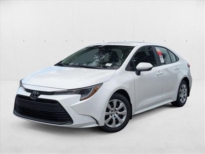 New 2025 Toyota Corolla LE