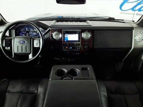 Used 2012 Ford F250 Lariat w/ Lariat Ultimate Pkg image 12