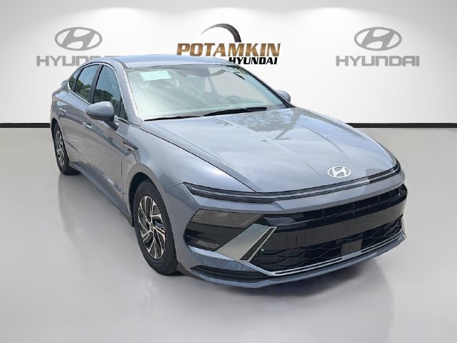 New 2026 Hyundai Sonata Blue FWD image 3