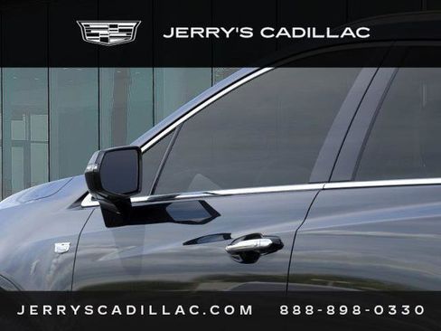 New 2025 Cadillac XT5 Luxury FWD image 13