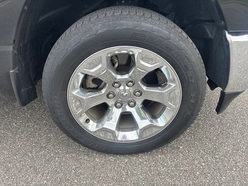 Used 2022 RAM 1500 Big Horn AWD/4WD image 9