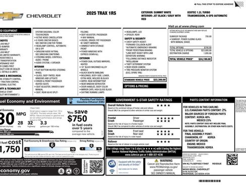 Used 2025 Chevrolet Trax RS w/ Sunroof Package image 4