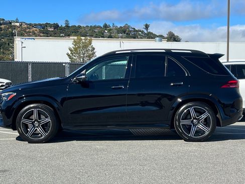 Used 2024 Mercedes-Benz GLE 450 4MATIC image 2