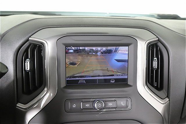 New 2025 Chevrolet Silverado 2500 Custom w/ Custom Value Package AWD/4WD image 18