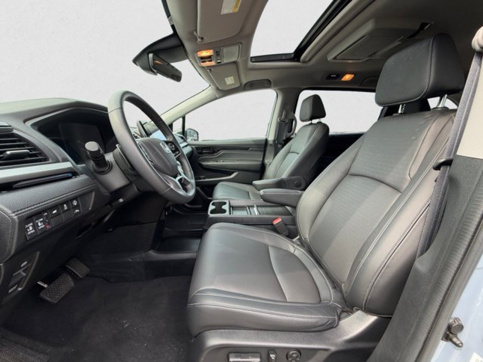 Used 2023 Honda Odyssey Touring image 10