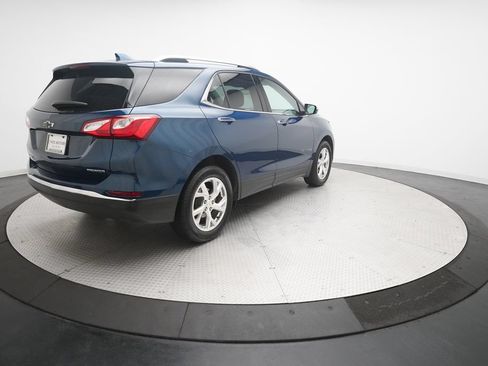 Used 2020 Chevrolet Equinox Premier w/ LPO, Floor Liner Package FWD image 34