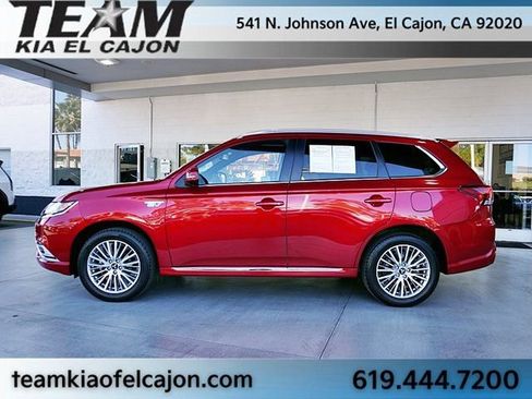 Used 2021 Mitsubishi Outlander GT image 6