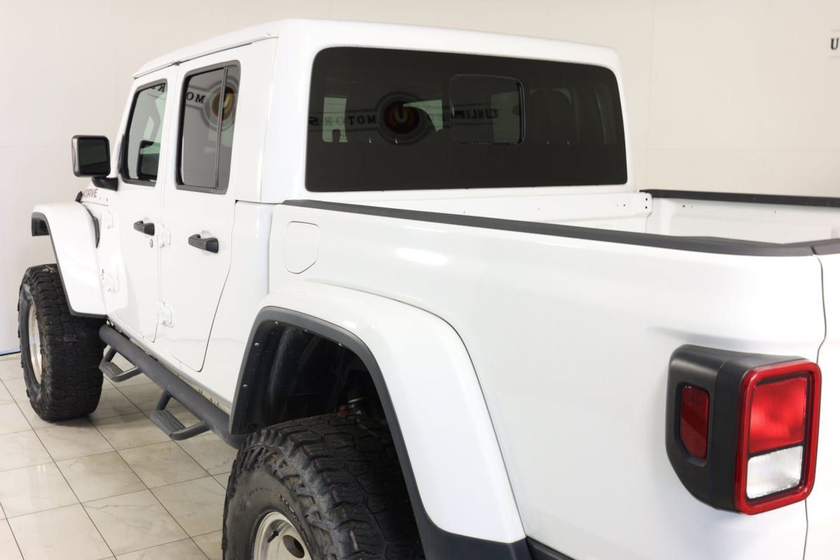 Used 2022 Jeep Gladiator Mojave w/ Cold Weather Group AWD/4WD image 43